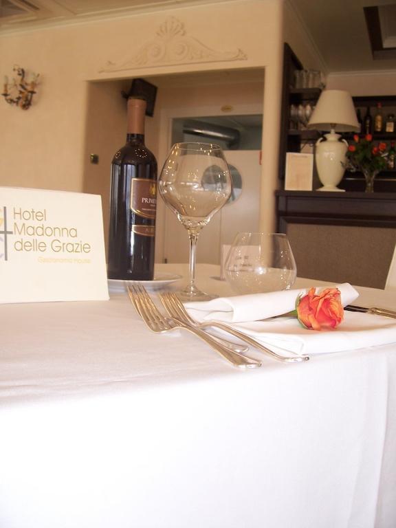 Hotel Madonna Delle Grazie Ceglie Messapica Eksteriør bilde