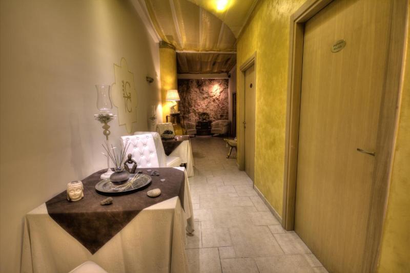Hotel Madonna Delle Grazie Ceglie Messapica Eksteriør bilde