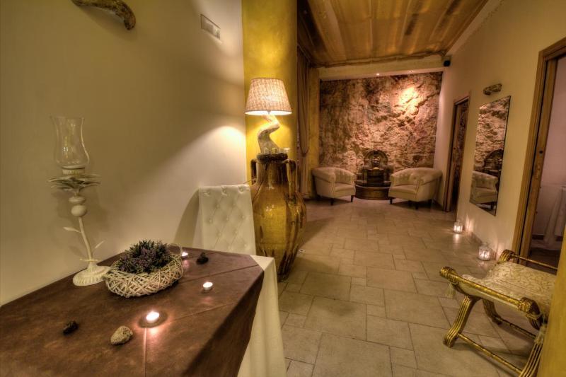 Hotel Madonna Delle Grazie Ceglie Messapica Eksteriør bilde